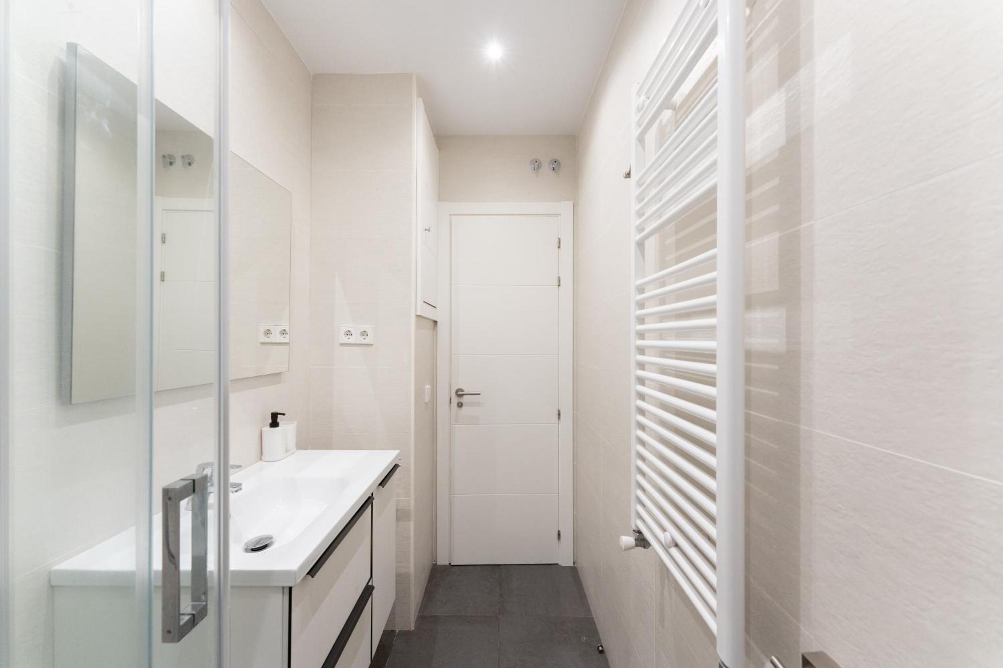 Luxe Apartment In Plaza De Espana Madri Exterior foto