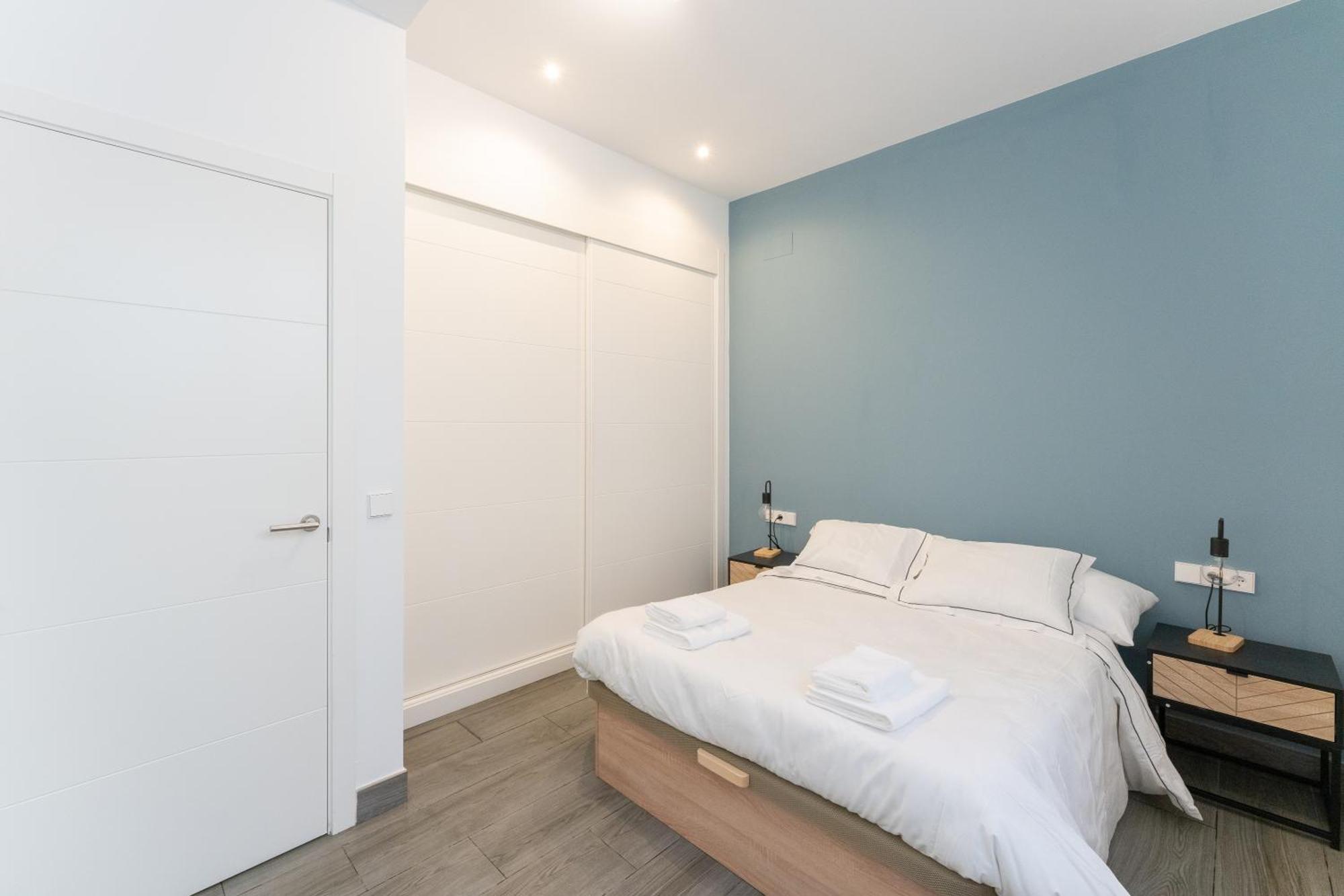 Luxe Apartment In Plaza De Espana Madri Exterior foto