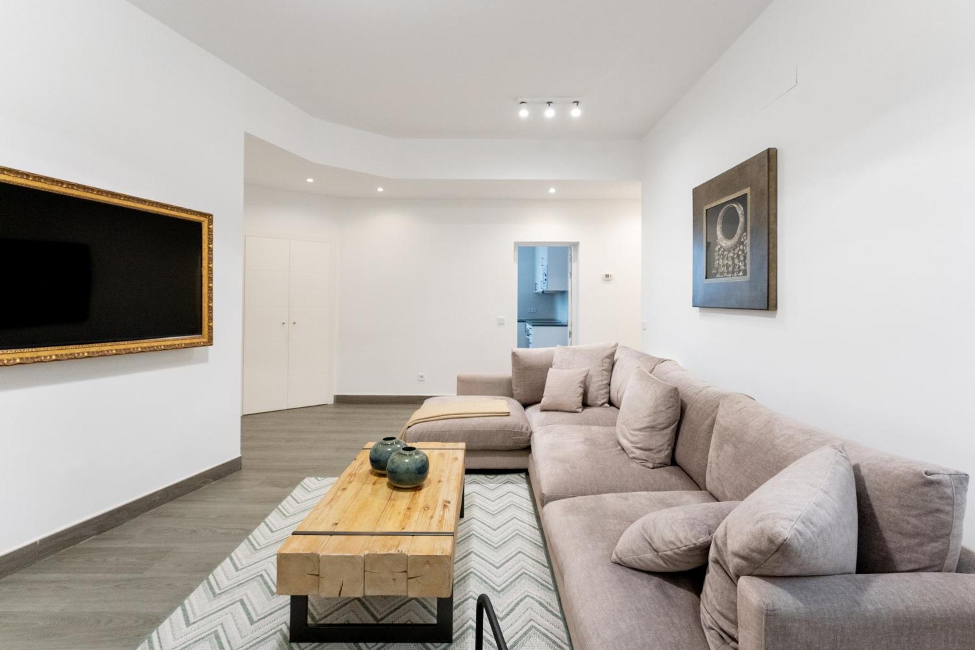 Luxe Apartment In Plaza De Espana Madri Exterior foto